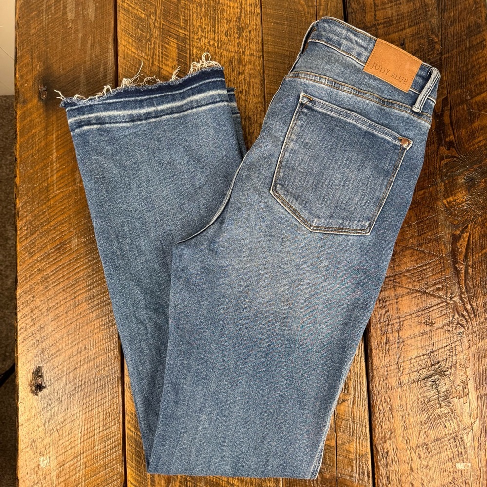 Judy Blue Classic Blue Slim Boot Denim Jeans with Frayed Hem